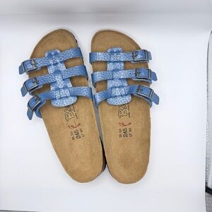 Birki's by Birkenstock Xenia three-strap slide sandals